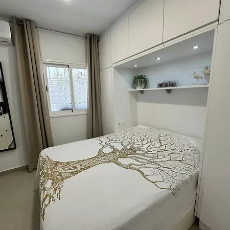 Apartmán New Renovated With Beautiful View On Cliffs And Sea *